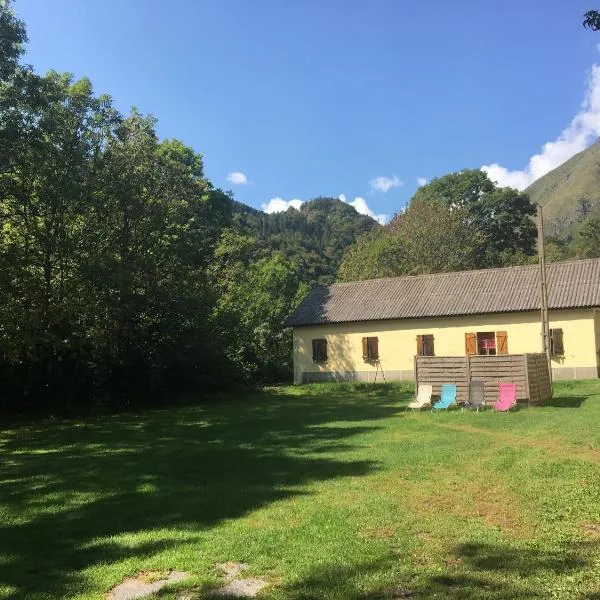Gîte Espace et Montagne，位于阿拉纽埃的酒店