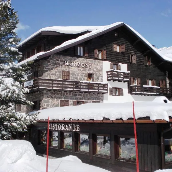 Hotel Monzoni - San Pellegrino, готель у місті Пассо-Сан-Пеллегріно