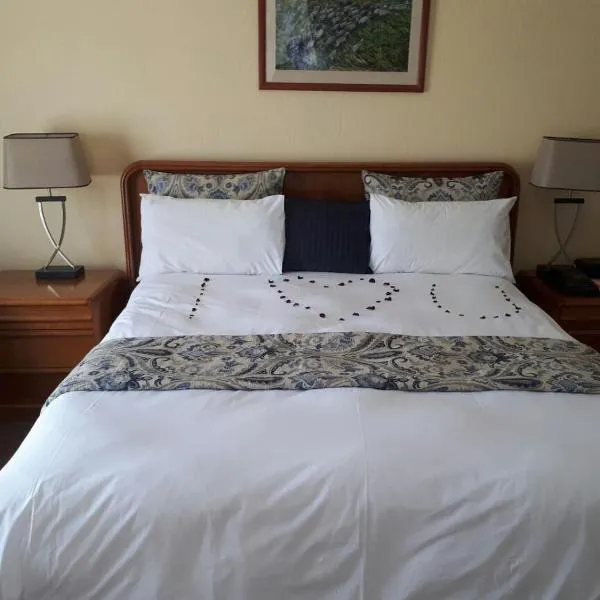 Hoyohoyo Chartwell Lodge、ヨハネスブルグのホテル