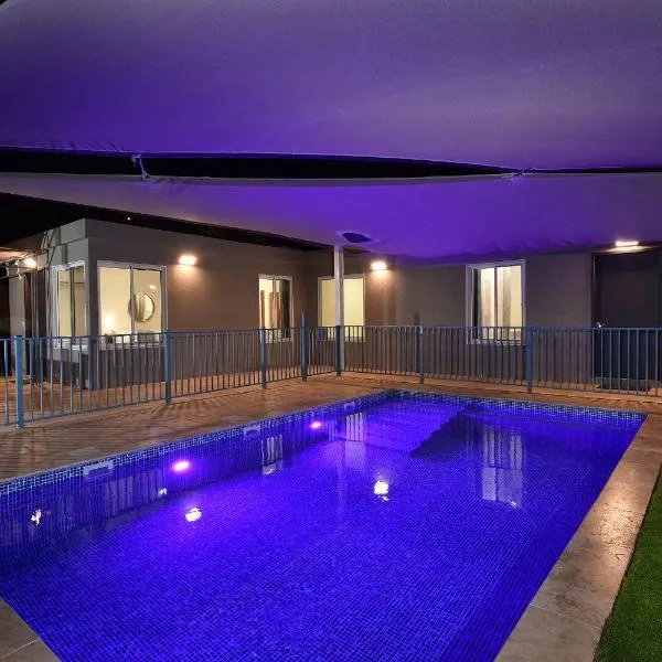 shmulik's resort couples or families only, hotel a Had Nes