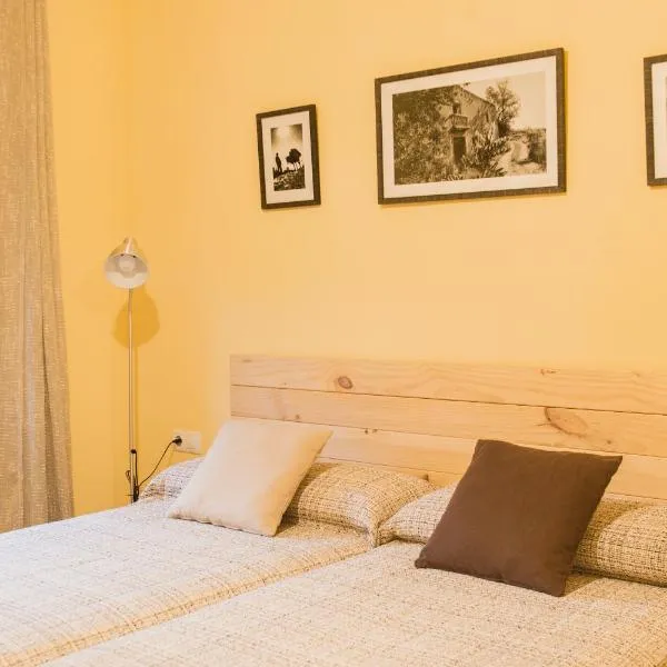 Pou De Beca Allotjaments i agroturisme, hotel em Vall dʼAlba