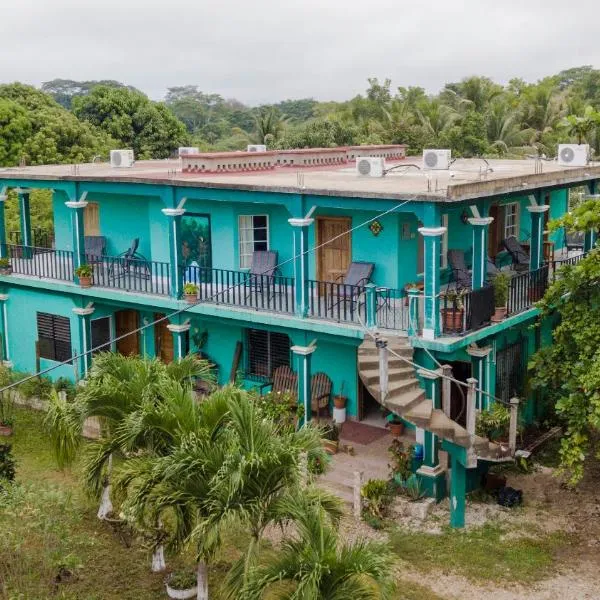 River Park Inn, hotel in San Ignacio