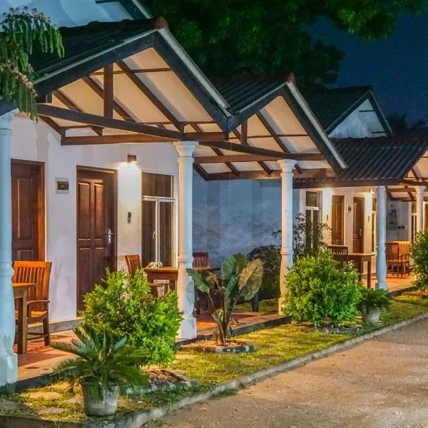 Luna Beach Hotel, hotel din Nilaveli