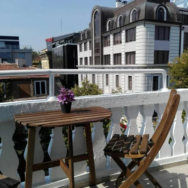 INFINITY Blue 1, hotel in Burgas City