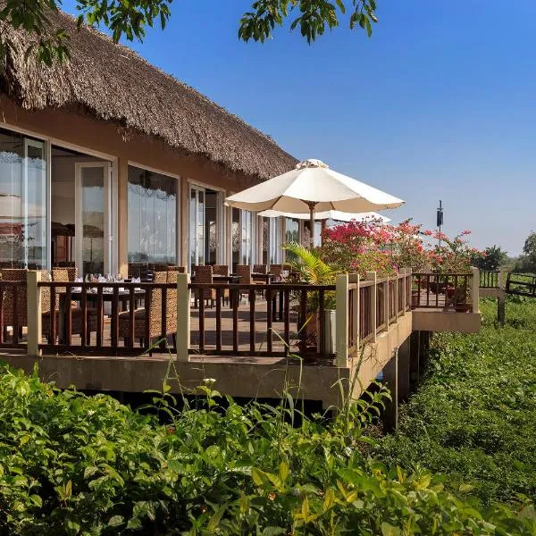 Mekong Riverside Boutique Resort & Spa, hôtel à Cái Bè