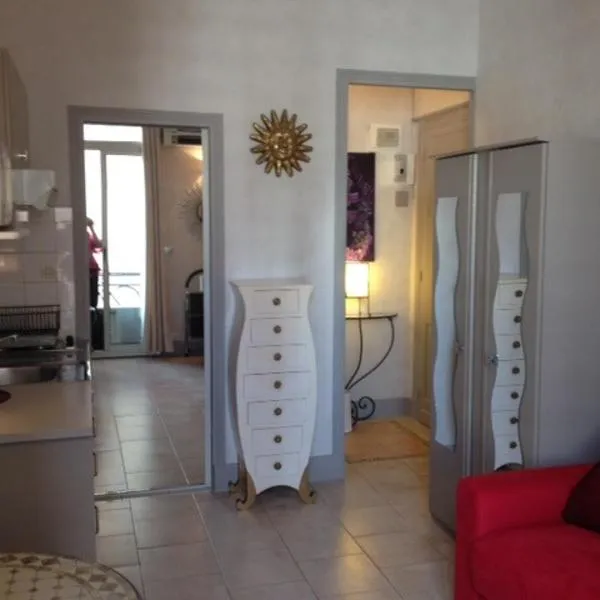 Studio Cannes Croisette，位于戛纳的酒店