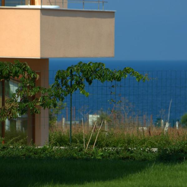 Seagarden Villa Resort