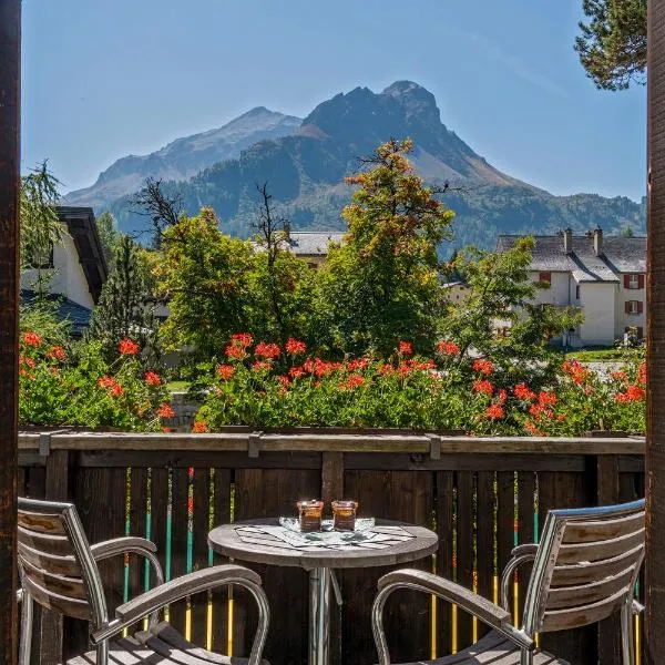 Schweizerhaus Swiss Quality Hotel, hótel í Maloja