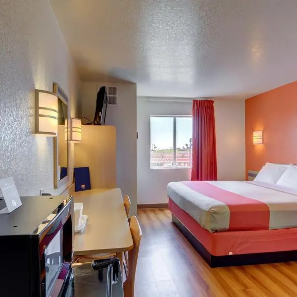 Motel 6-El Reno, OK, ξενοδοχείο σε El Reno