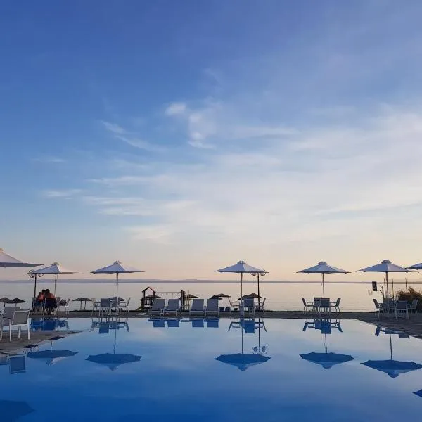 Alkinoos Beach Hotel, отель в Геракини
