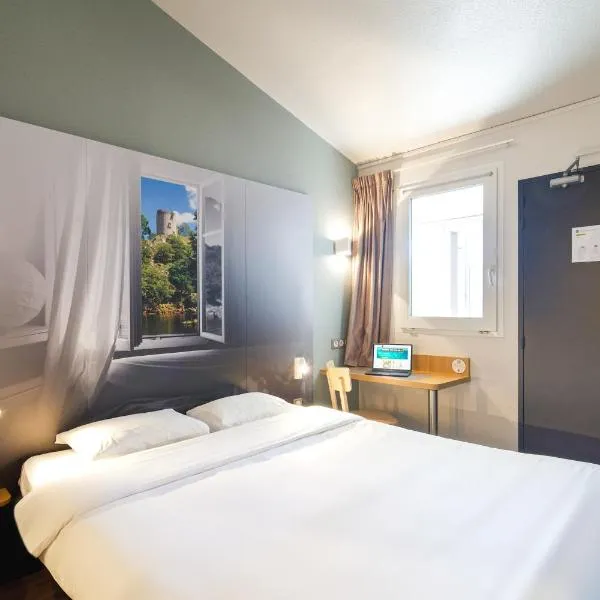 B&B HOTEL CHATEAUROUX Aéroport, хотел в Déols