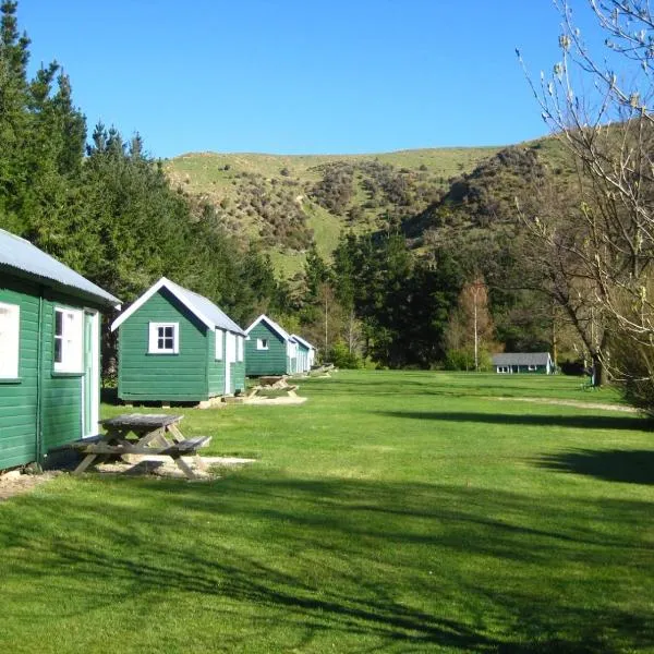 Danseys Pass Holiday Park, hotel in Oamaru