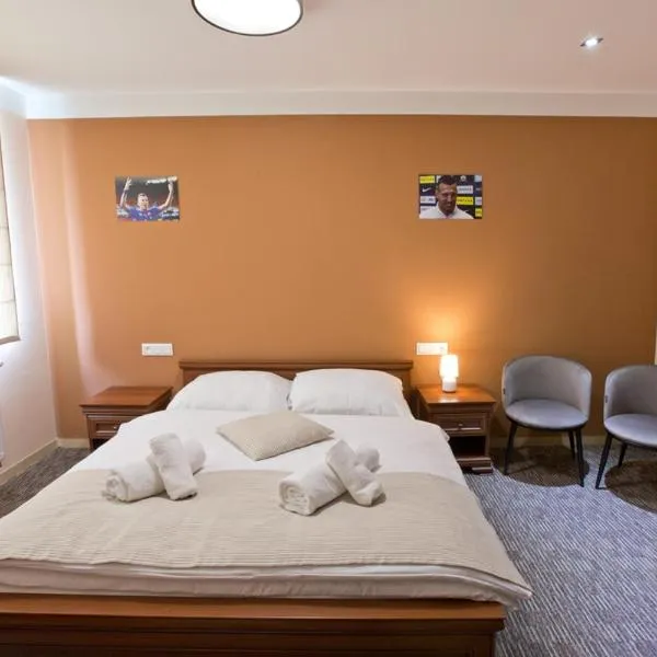 Reštaurácia GÓL, hotel en Oravské Veselé