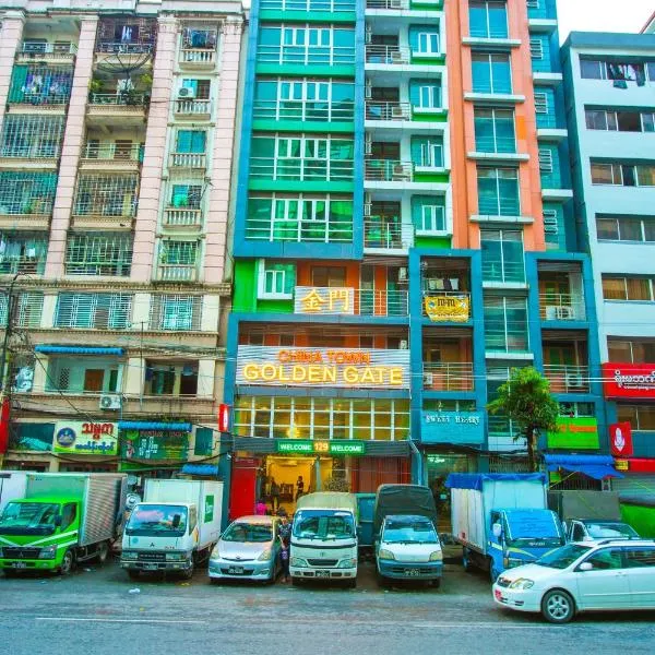 Golden Gate China Town Hotel, hotel v destinaci Yankoun