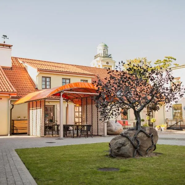 Ventspils Rātslaukuma apartamenti, отель в Вентспилсе