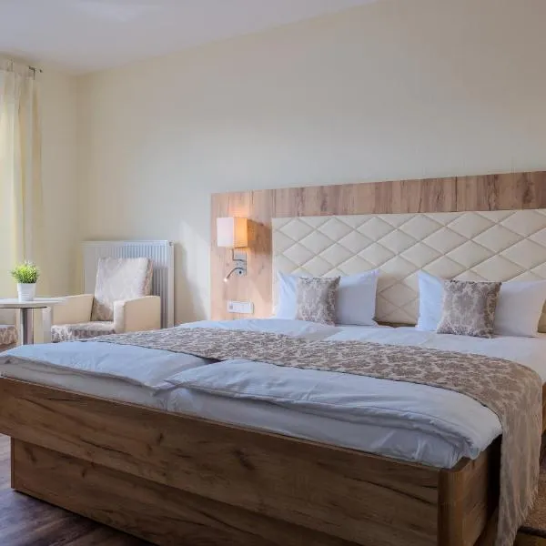 Restaurant & Hotel Storchenklause, hotel v destinaci Storkow