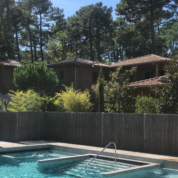 Domaine du Ferret Restaurant & Spa，位于卡普费雷的酒店