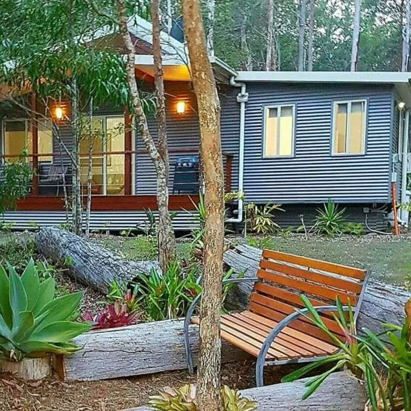 Oakey Creek Country Retreat Kenilworth, hotel v destinaci Gheerulla