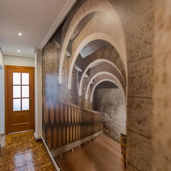 Con encanto y bien ubicado, hotel in Logroño