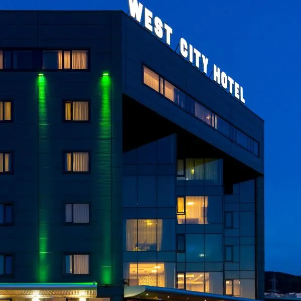 West City Hotel, hotel v destinaci Kluž