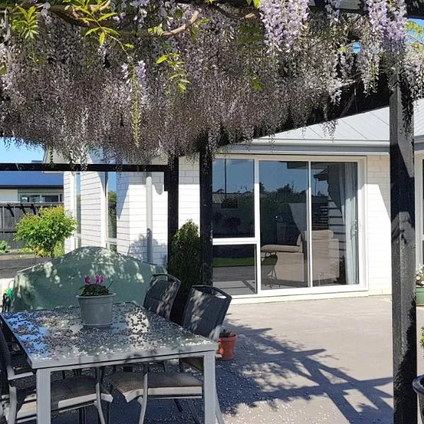 Courtenay B & B: Kaiapoi şehrinde bir otel