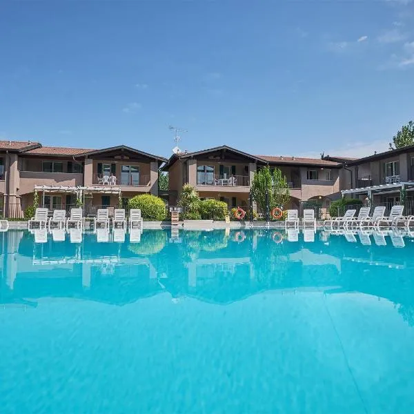 Villaggio Turistico Lugana Marina、シルミオーネのホテル