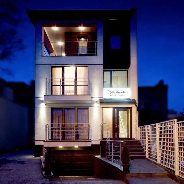 Villa Gardena, hotel en Gdynia