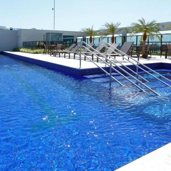 Royal Palm Tower Anhanguera, hotel u gradu Kampinas