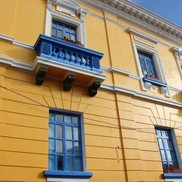 Hostal Café Tiana, hotel en Latacunga