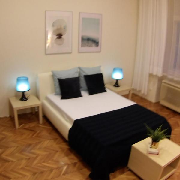 Opera Dream Apartment
