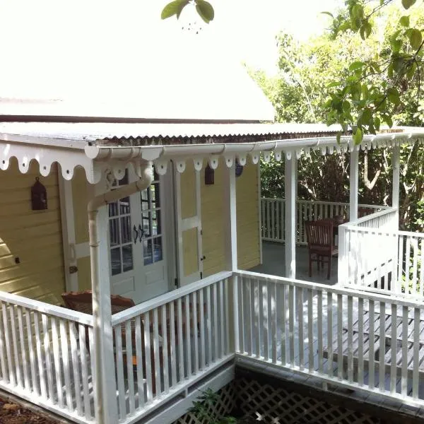 Spice Cottage, hotel a Five Islands Village