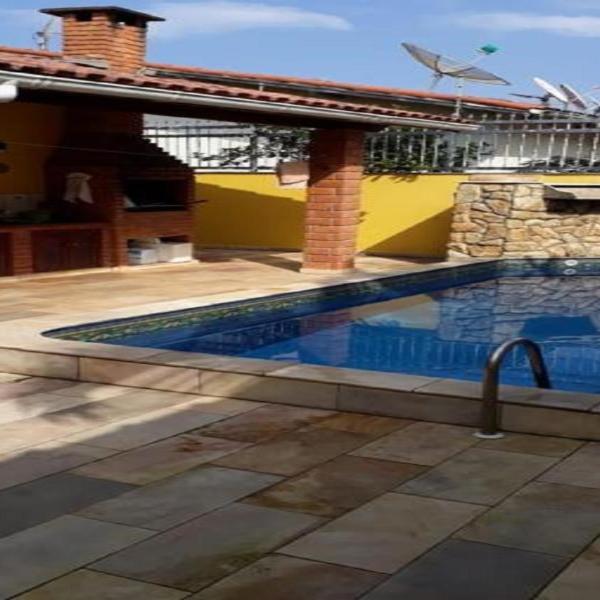 Casa com Piscina Itanhaem