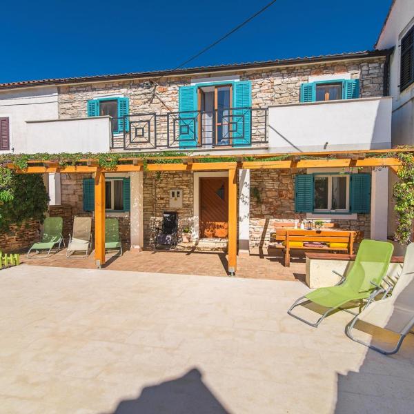 Casa Dina Valbandon