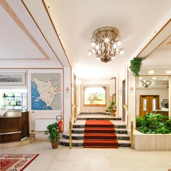 Hotel Terminus & Plaza – hotel w Pizie