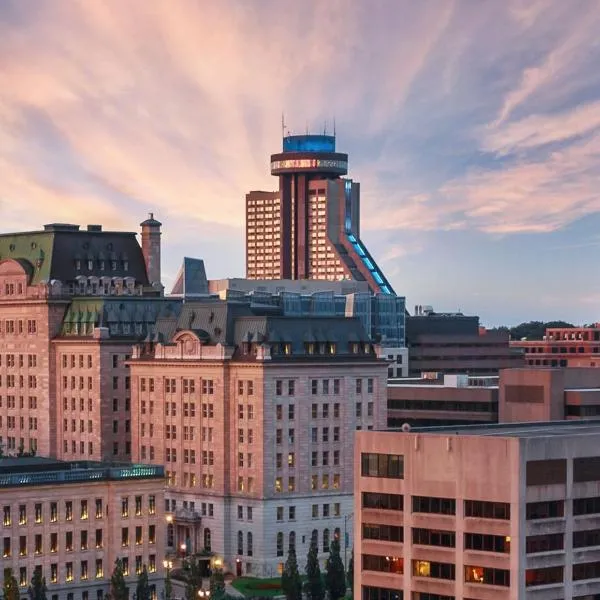 Hôtel Le Concorde Québec, hotel in Quebec City
