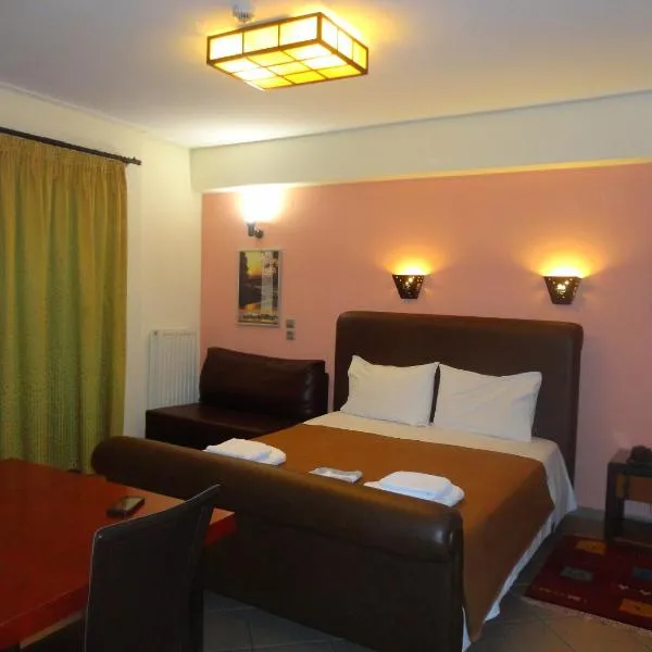 Lirio Guest House, hotel em Makrakómi