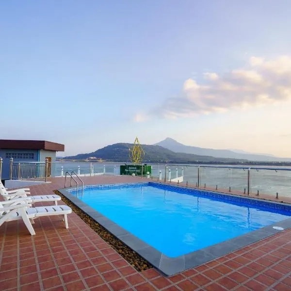 Intouch Riverside Hotel, hotell sihtkohas Pakse