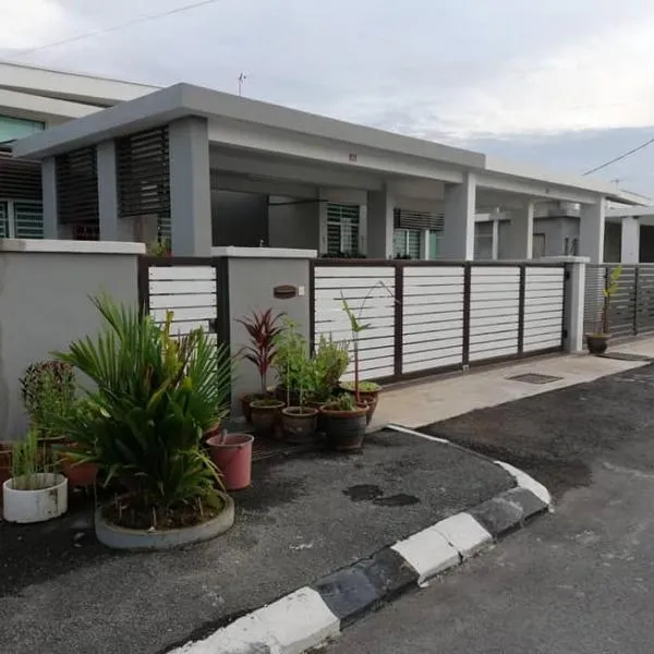 Kkp home stay, hotel v destinaci Alor Setar