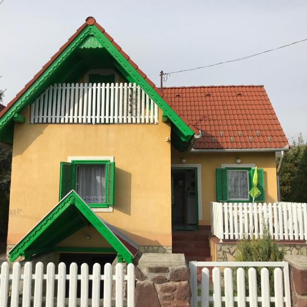 Arácsi házikó
