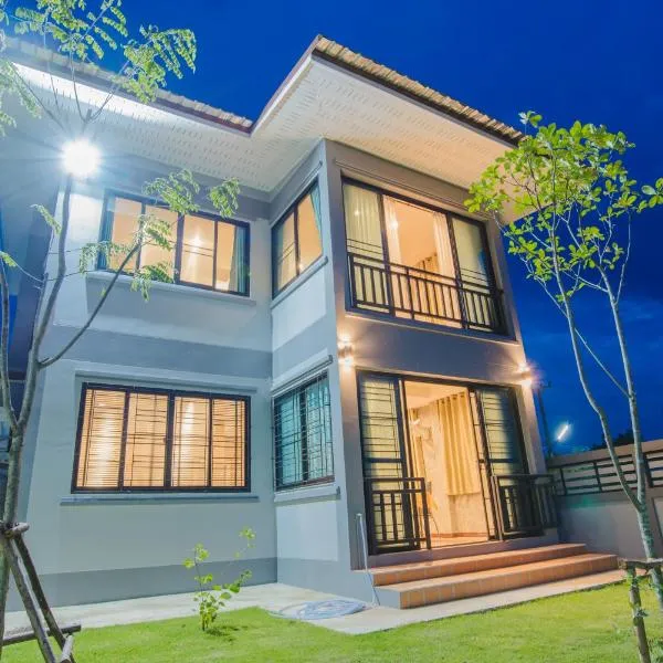 Riverview Loft house, ξενοδοχείο σε Uthai Thani