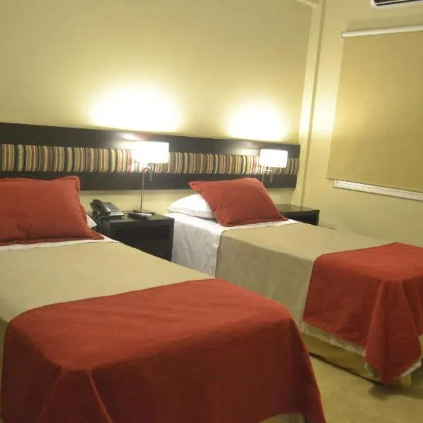 Almuñecar Hotel、Tartagalのホテル