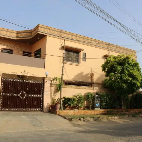 Four Squares Karachi Villa # 234-1, 33 Street, Off. Khayaban e Roomi,  Defence Housing Society (D.H.A) Phase 8, Zone A, Karachi - 75500, Sindh,  Pakistan. Unit 234/1 Karachi