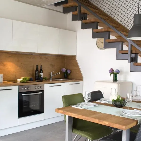 Zur alten Rebe Ferienhaus und Weingut, hotel in Konz