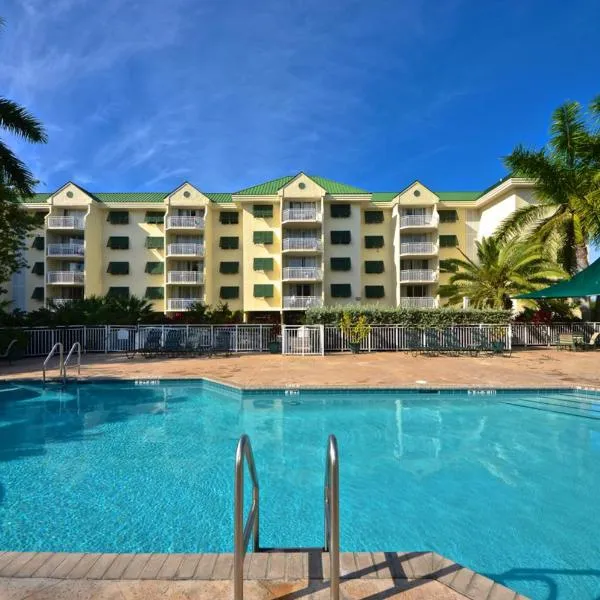 Sunrise Suites Barbados Suite #204, hotel in Key West