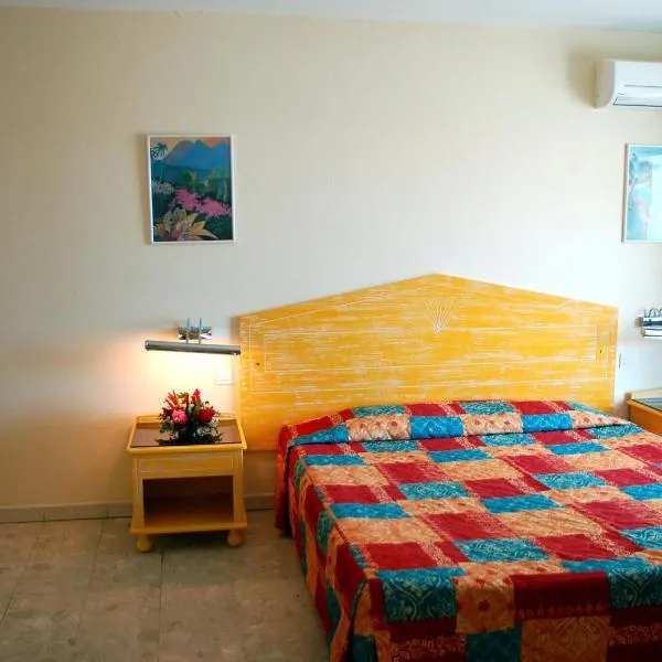 Hotel La Galleria, hotel v destinaci Le Lamentin