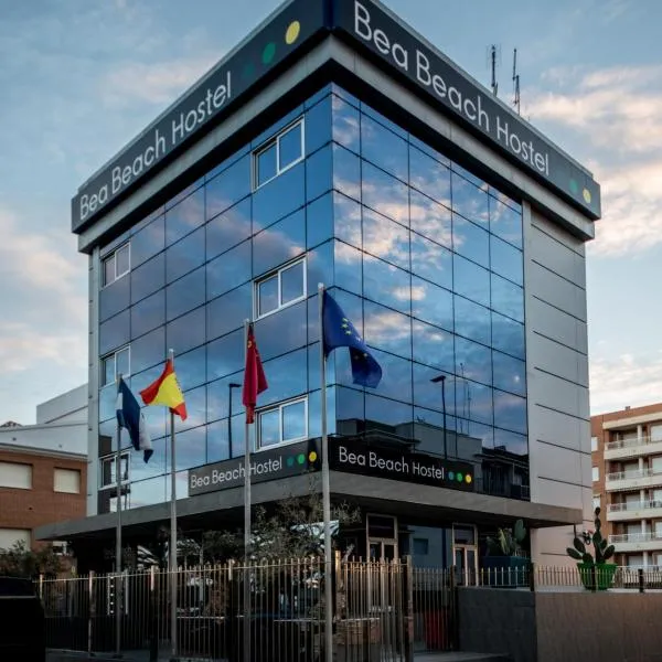 Bea Beach Hostel, Hotel in Águilas