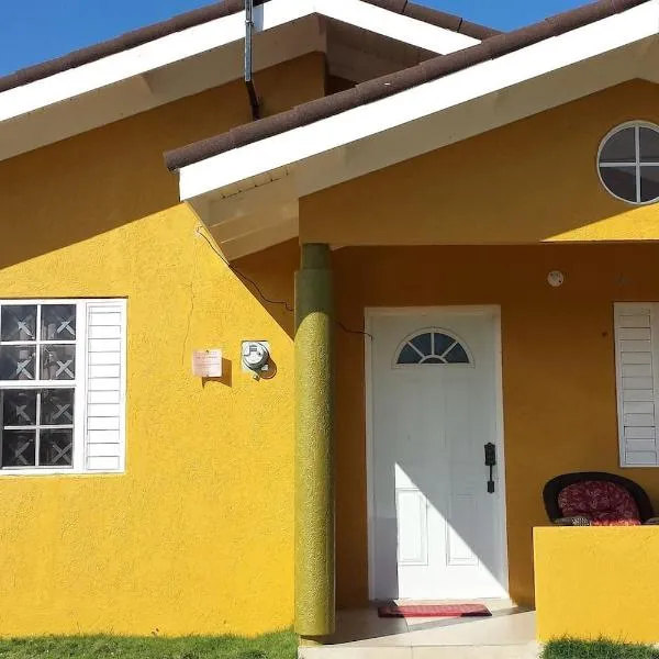 Josan's Haven, hotel en Ocho Ríos