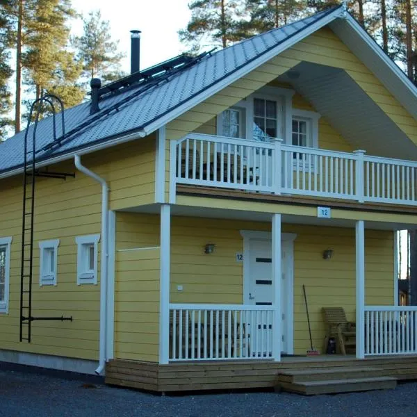 Aurinkolinna 12, hotel i Peräseinäjoki