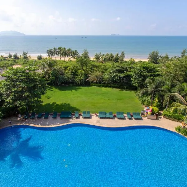 Sanya Seacube Holiday Hotel, hotel in Sanya