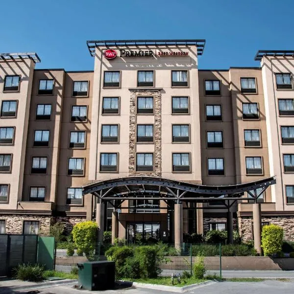 Best Western PREMIER Monterrey Aeropuerto, hotel v destinaci Monterrey